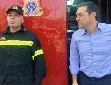 #μονο_44_ετων: Το twitter απαντά στη δήλωση Βερναρδάκη για την ηλικία του πρωθυπουργού